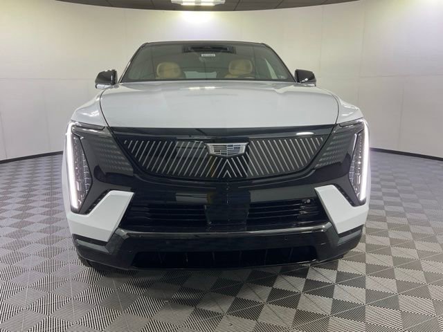 2026 Cadillac Escalade IQ Premium Sport photo 2