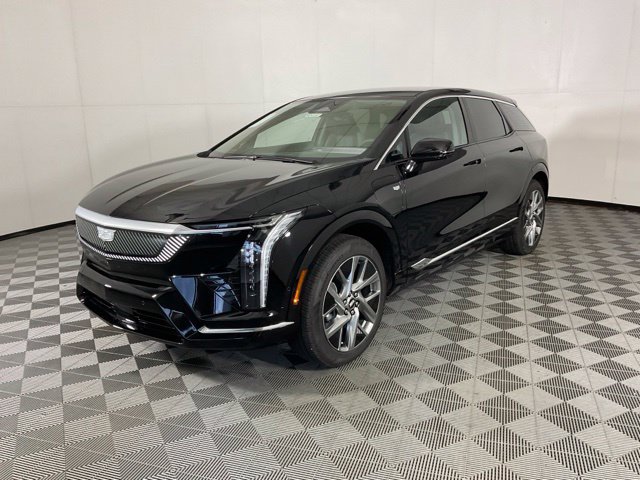 New 2027 CADILLAC OPTIQ Luxury SUV