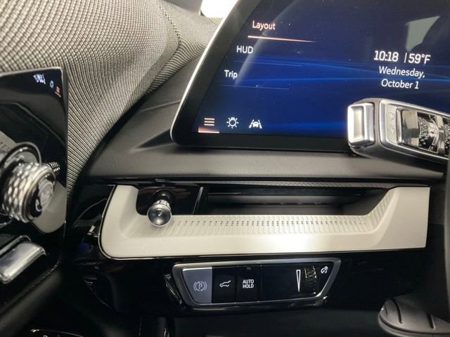 2025 Cadillac OPTIQ Sport 2 - Photo 22