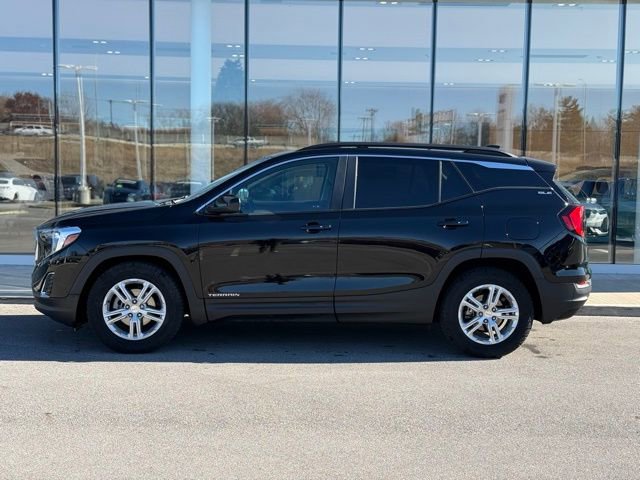 2021 Gmc Terrain SLE photo 3