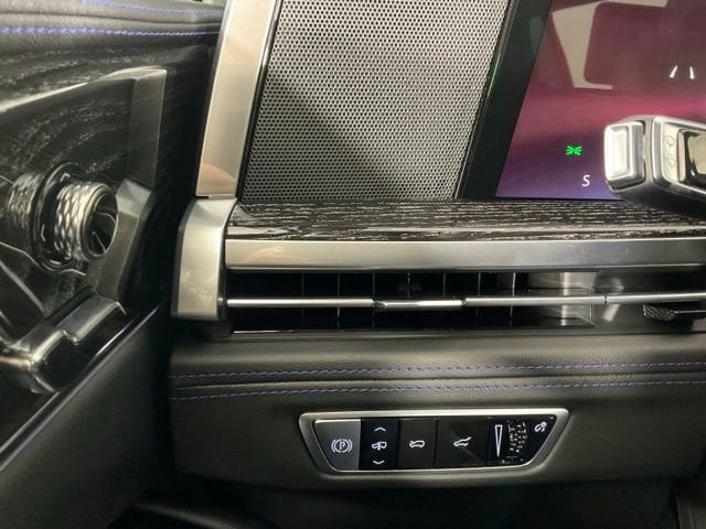 2026 Cadillac Escalade IQL Luxury - Photo 22