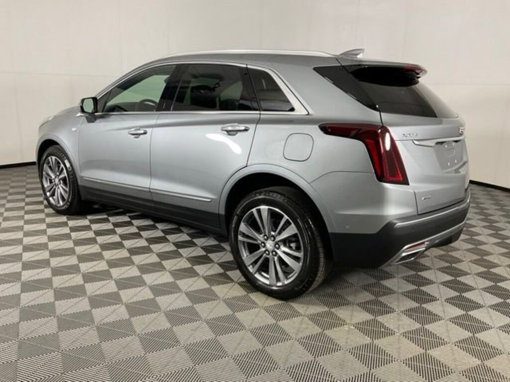 Certified 2025 CADILLAC XT5 Premium Luxury SUV