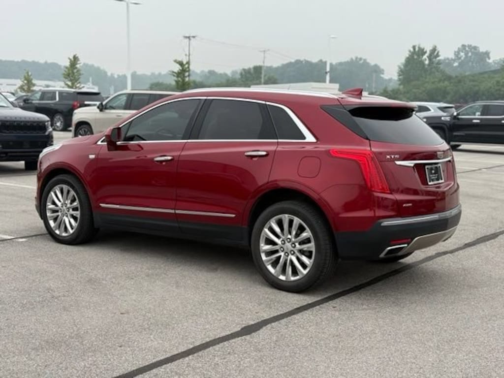 Used 2019 CADILLAC XT5 Platinum AWD SUV