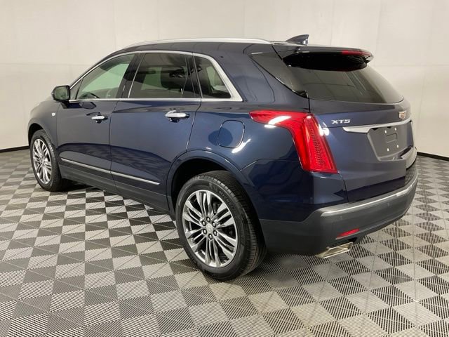 2017 Cadillac XT5 Premium Luxury photo 4