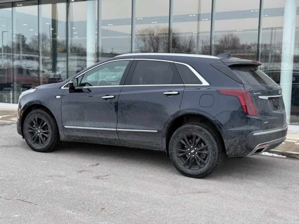 Used 2022 CADILLAC XT5 Premium Luxury SUV