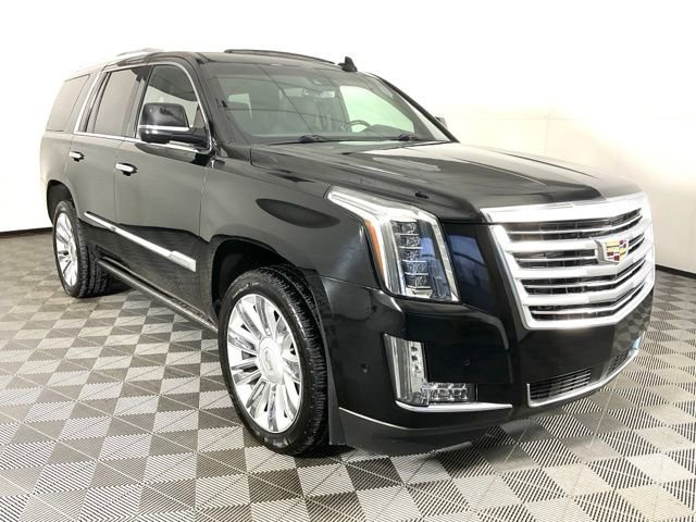 2019 Cadillac Escalade Platinum photo 3