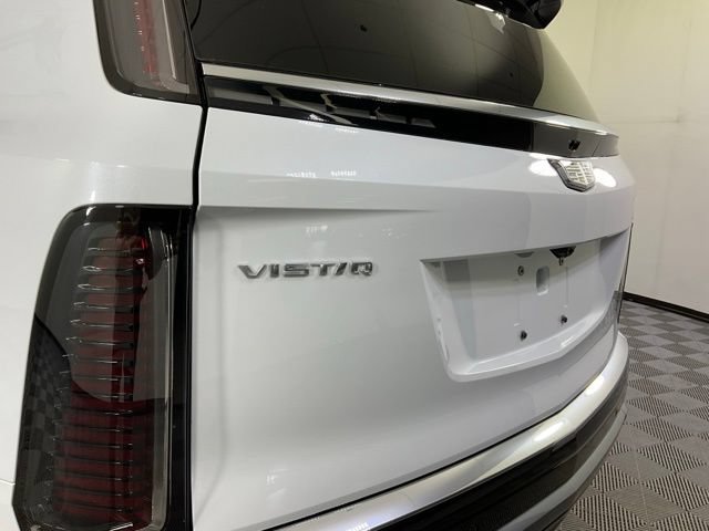 2026 Cadillac VISTIQ Luxury - Photo 36