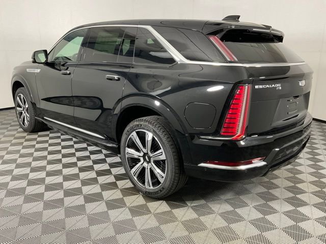 2025 Cadillac Escalade IQ Luxury photo 4