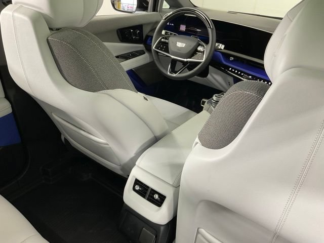 2026 Cadillac OPTIQ Luxury - Photo 28