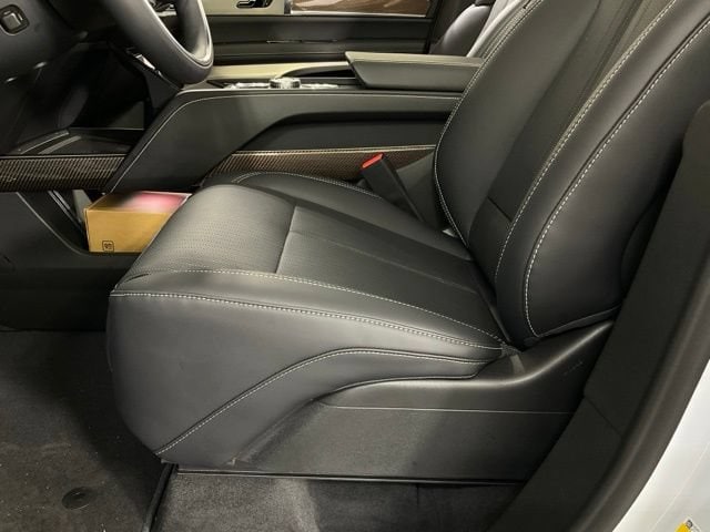 2026 Cadillac VISTIQ Luxury - Photo 27