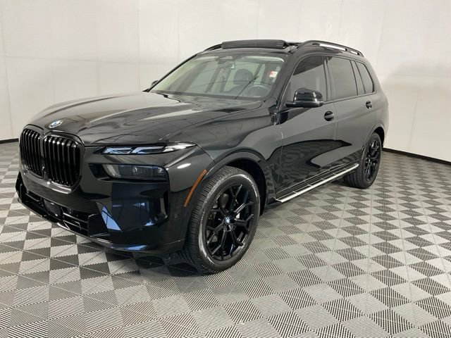 2023 BMW X7