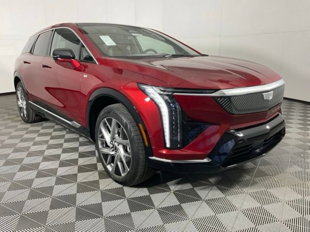 New 2026 CADILLAC OPTIQ Luxury SUV