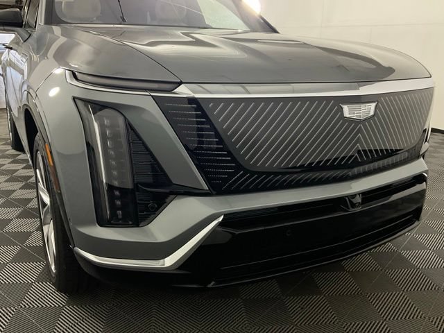 2027 Cadillac VISTIQ Luxury - Photo 8