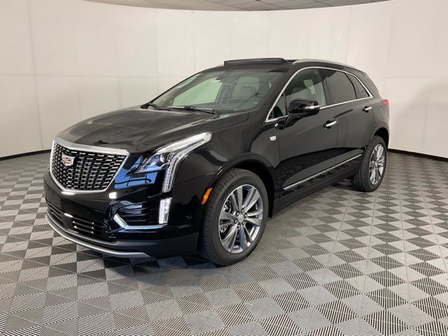 New 2026 CADILLAC XT5 Premium Luxury SUV