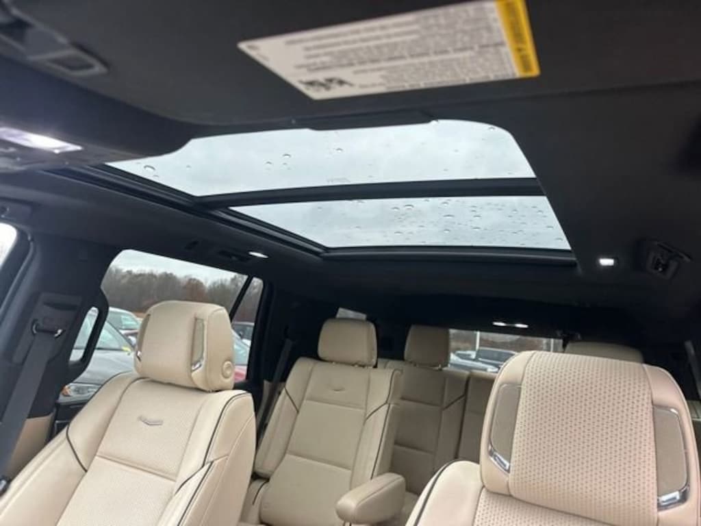 Used 2024 CADILLAC Escalade Premium Luxury SUV
