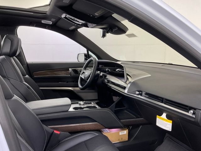 2026 Cadillac VISTIQ Luxury - Photo 28