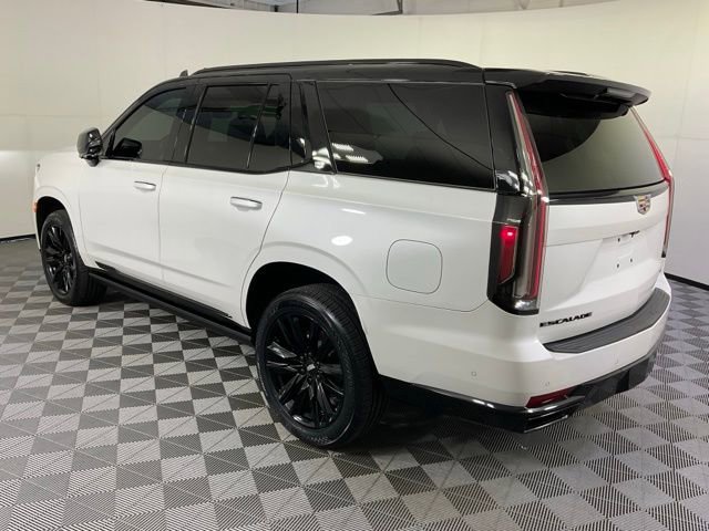 2022 Cadillac Escalade Premium Luxury photo 4