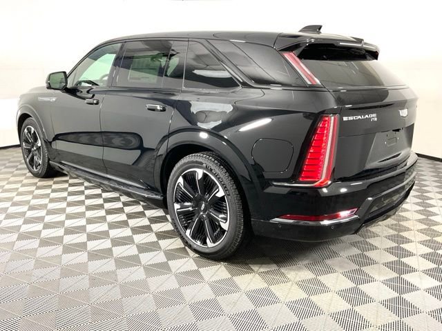 2025 Cadillac Escalade IQ Sport photo 4