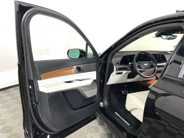 2026 Cadillac VISTIQ Sport - Photo 24