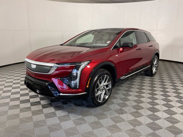 Certified 2026 CADILLAC OPTIQ Luxury SUV