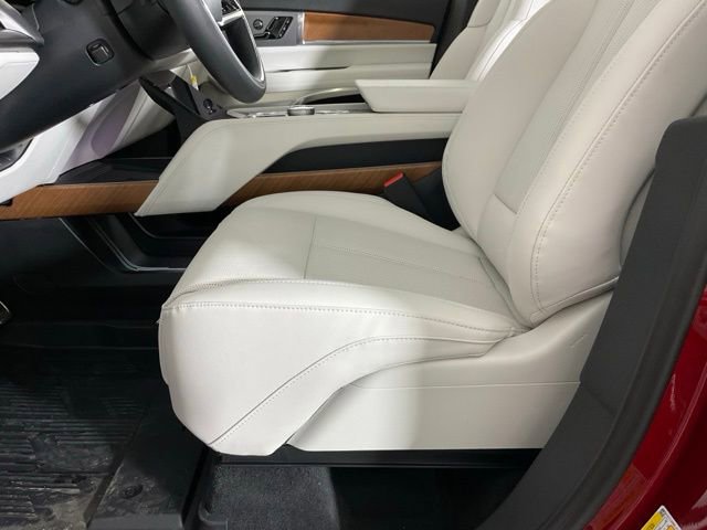 2026 Cadillac VISTIQ Sport - Photo 26