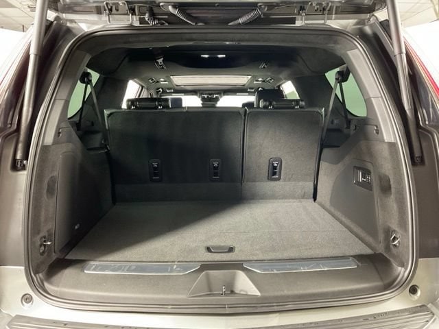2026 Cadillac Escalade ESV V-Series - Photo 33