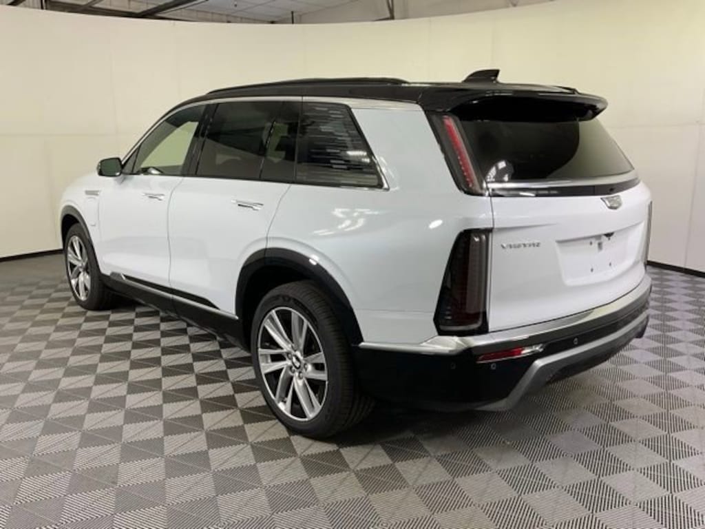 New 2026 CADILLAC VISTIQ Luxury SUV