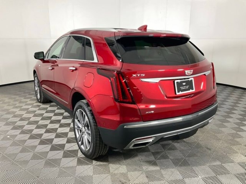 New 2026 CADILLAC XT5 Premium Luxury SUV