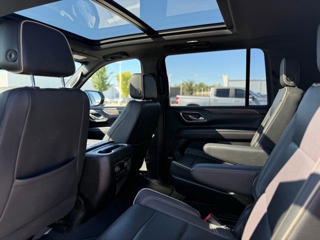 2023 Chevrolet Suburban Premier photo 4