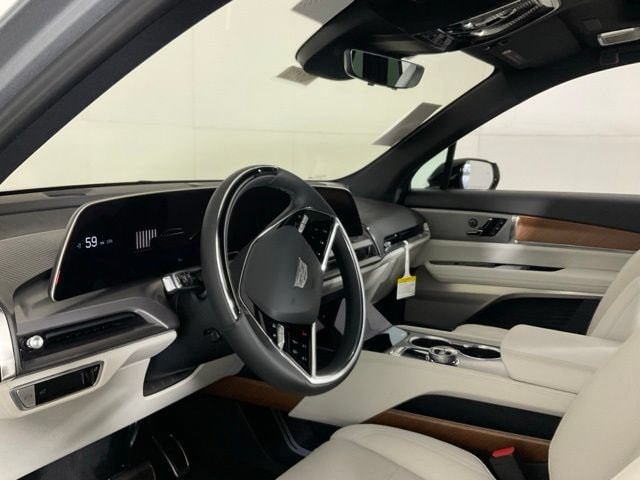 2027 Cadillac VISTIQ Luxury - Photo 17