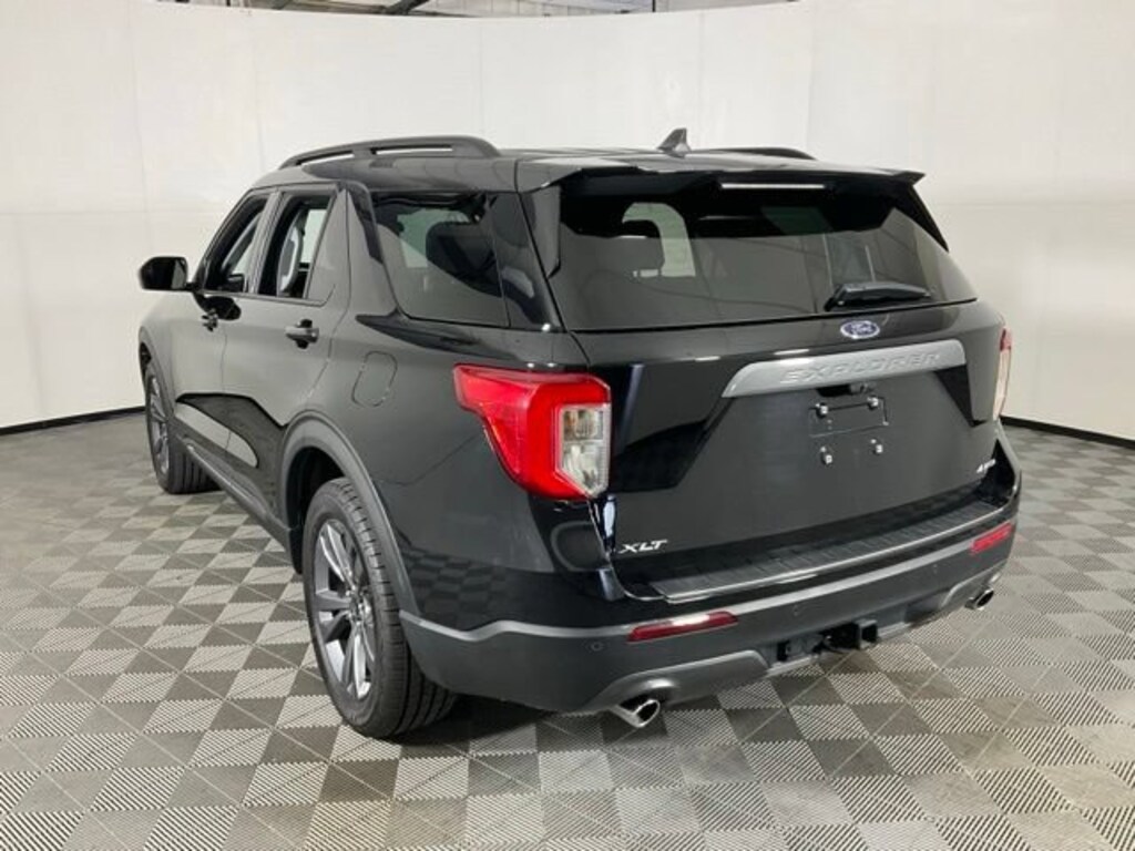 Used 2023 Ford Explorer XLT