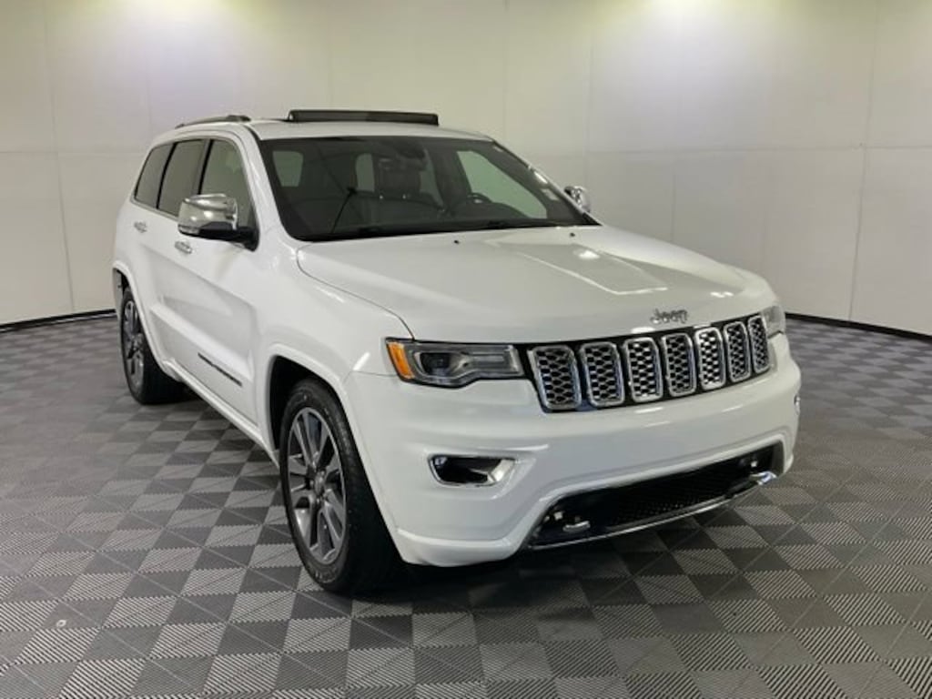 Used 2017 Jeep Grand Cherokee Overland