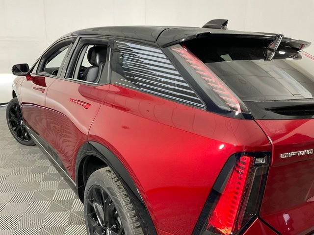 2025 Cadillac OPTIQ Sport 2 - Photo 32