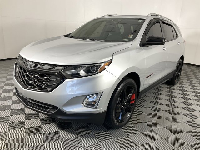 Used 2020 Chevrolet Equinox Premier with VIN 2GNAXNEV6L6265770 for sale in Fort Wayne, IN