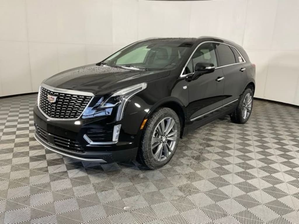 New 2026 CADILLAC XT5 Premium Luxury SUV