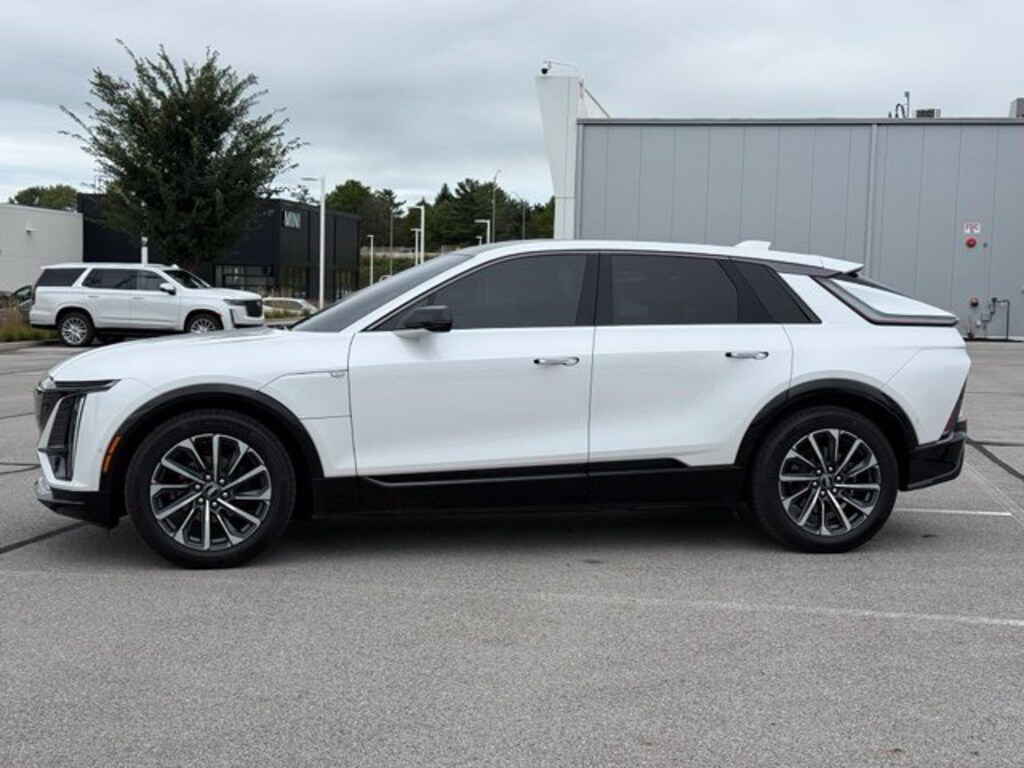 Used 2024 CADILLAC LYRIQ Sport 1 SUV