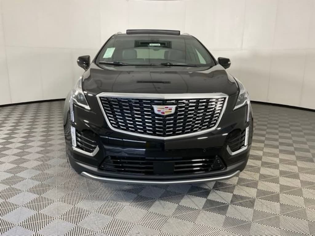 New 2026 CADILLAC XT5 Premium Luxury SUV