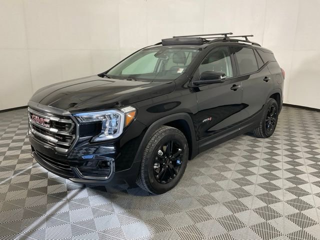 2023 GMC Terrain AT4's photo