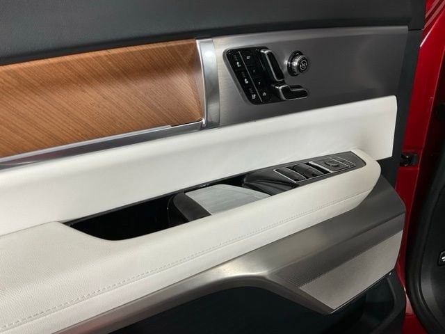 2026 Cadillac VISTIQ Luxury - Photo 26
