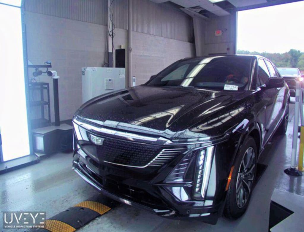 Used 2024 CADILLAC LYRIQ Sport 1 SUV