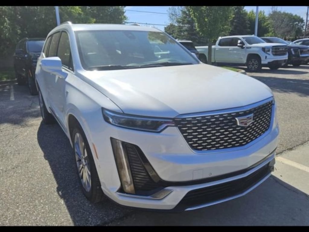 Used 2025 CADILLAC XT6 Premium Luxury SUV