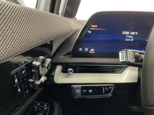 2026 Cadillac OPTIQ Sport - Photo 14