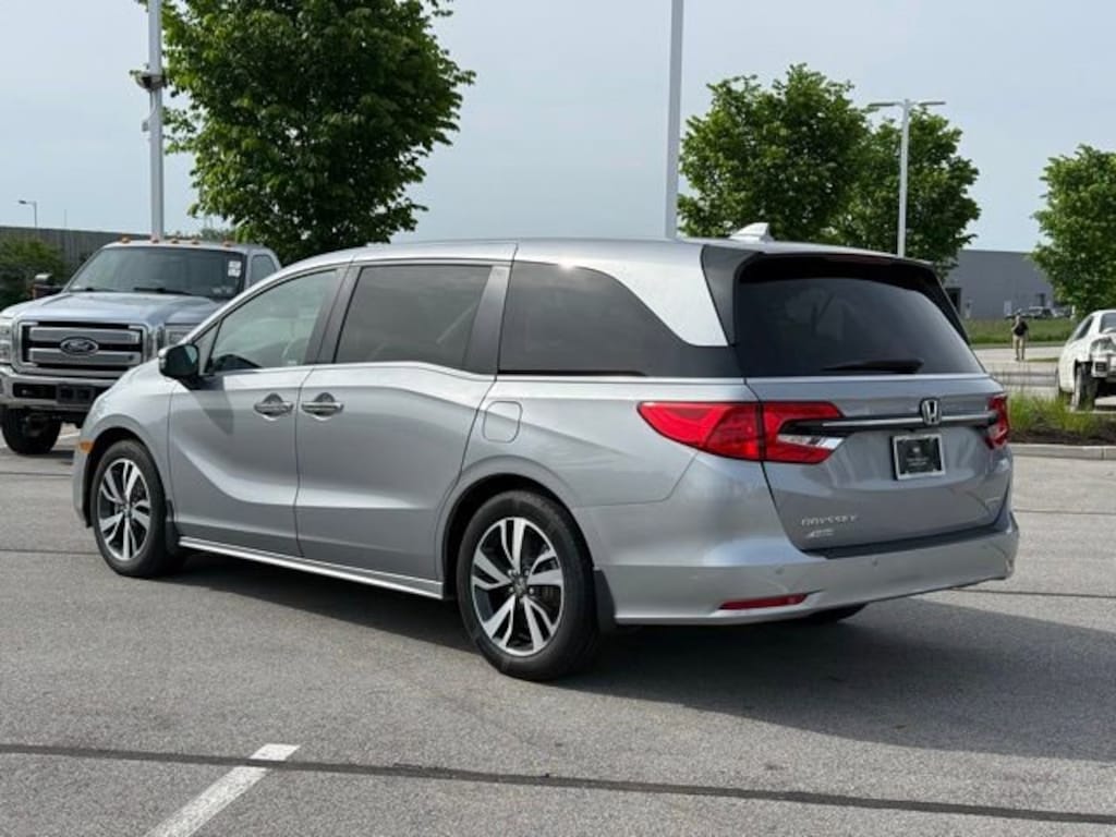 Used 2023 Honda Odyssey Touring