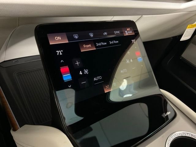 2026 Cadillac VISTIQ Luxury - Photo 21