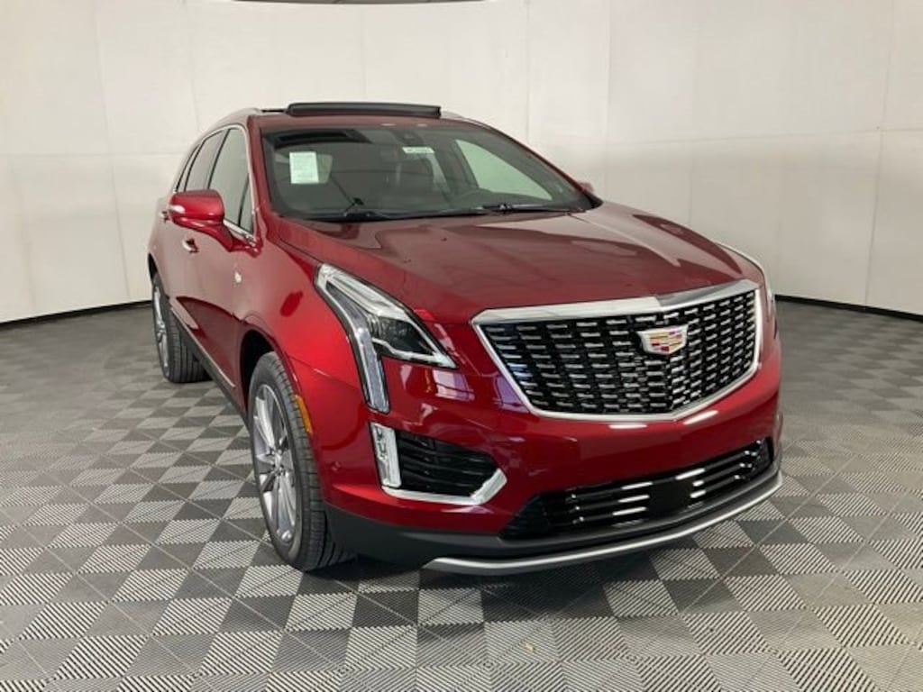 New 2026 CADILLAC XT5 Premium Luxury SUV