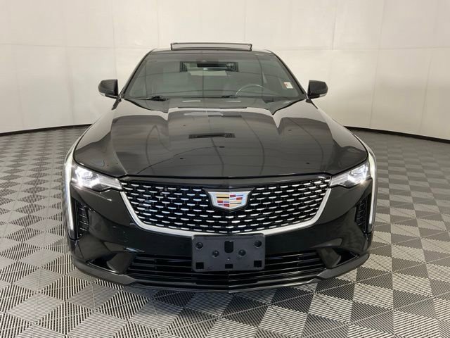 2021 Cadillac CT4 Luxury photo 2