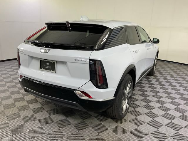 2026 Cadillac OPTIQ Luxury - Photo 6