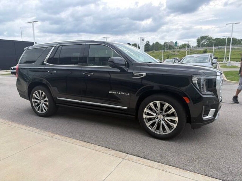 Used 2024 GMC Yukon Denali SUV