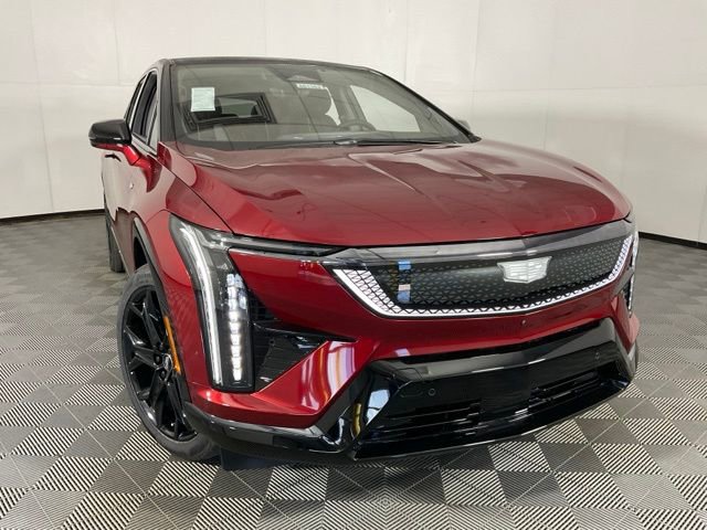 2025 Cadillac OPTIQ Sport 2 - Photo 8