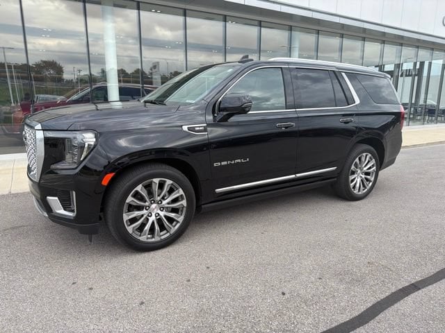 2024 GMC Yukon 4WD Denali's photo
